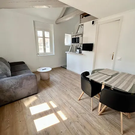 Les Toits De Apartment *